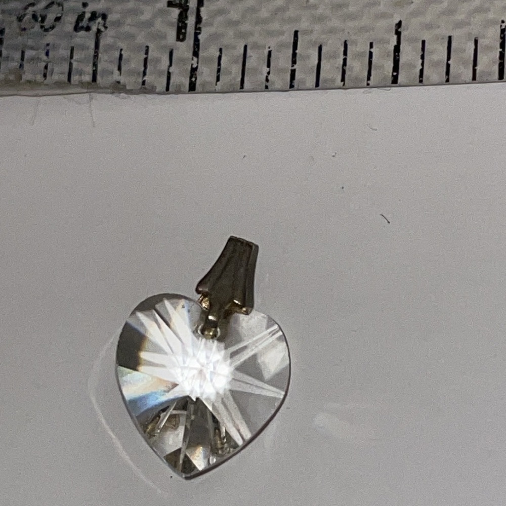 Faceted heart crystal pendant